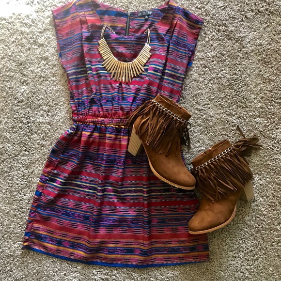 Forever 21 Dresses & Skirts - Boho Tribal Print Mini Dress